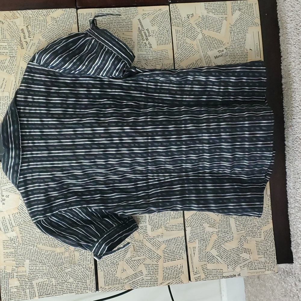 Botton up Blouse size-S - Picture 2 of 6